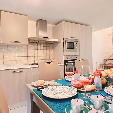 Pieno Centro - Private Parking 아파트 트로페아