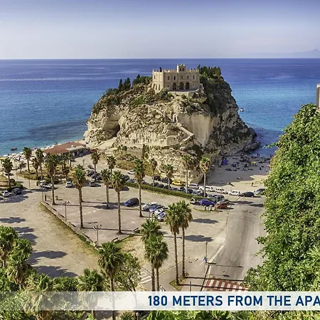 Pieno Centro - Private Parking * Tropea