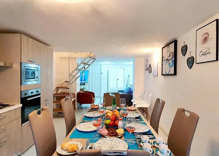 Pieno Centro - Private Parking Apartamento